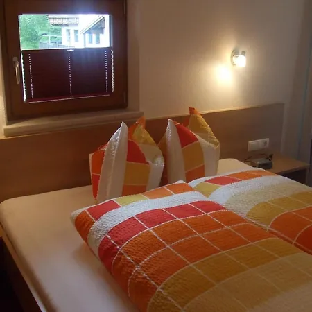Privatunterkunft Haus Hubertus Vent