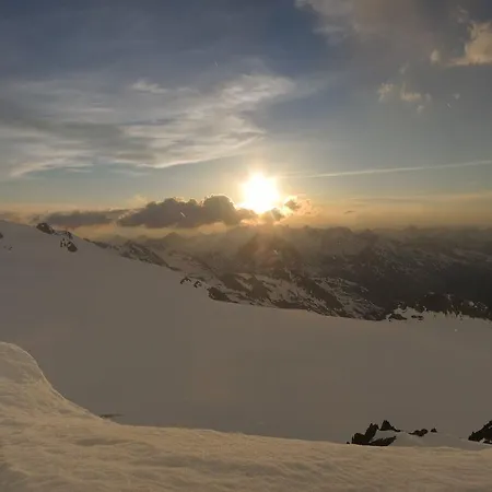 홈스테이 Haus Hubertus 벤트