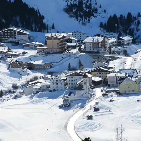 Kwatera prywatna Haus Hubertus *