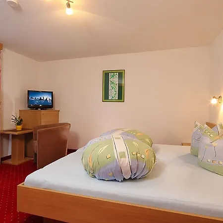 Privatunterkunft Haus Hubertus Vent