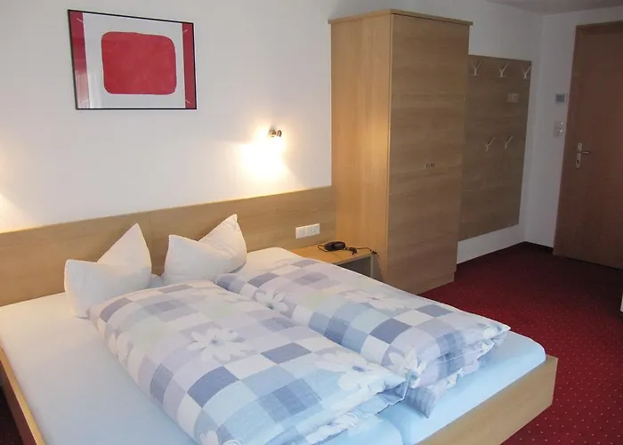 ホームステイ Haus Hubertus